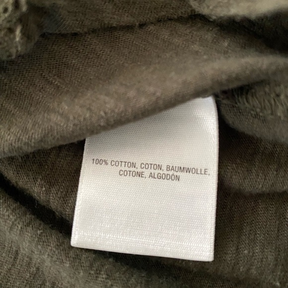 Meadow Rue Anthropologie Boho Womens Size Small Top, Lace Back, Roll Tab Sleeves - Picture 5 of 8